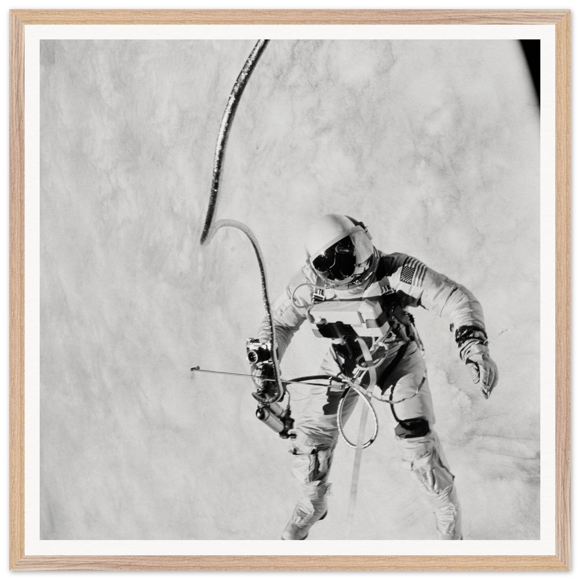 b9043061-b90e-4b2f-97eb-4a7318358cff